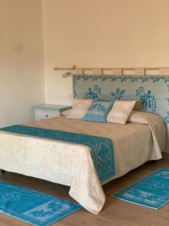 Tenute Venafiorita Loiri Porto San Paolo Exteriör bild
