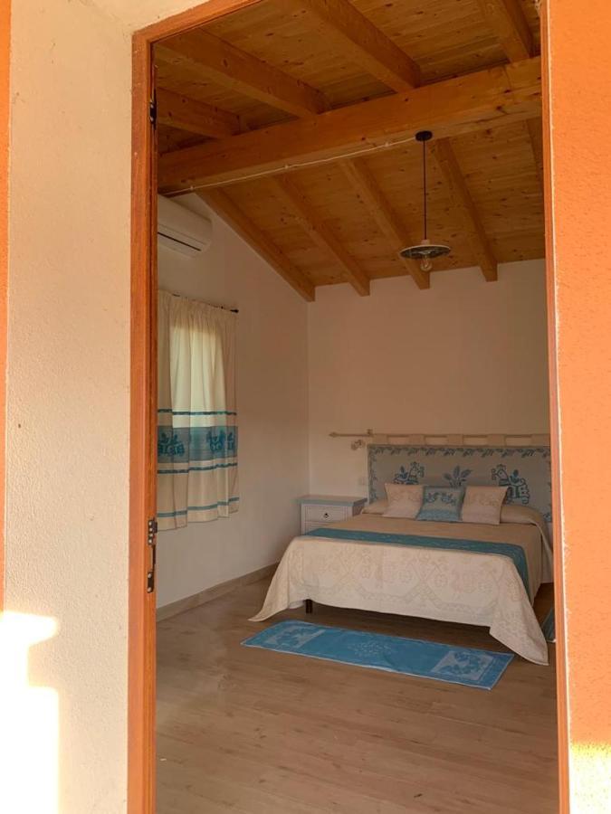 Tenute Venafiorita Loiri Porto San Paolo Exteriör bild