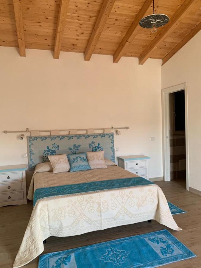Tenute Venafiorita Loiri Porto San Paolo Exteriör bild
