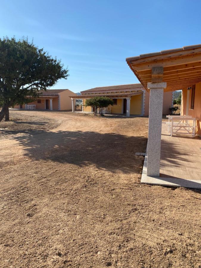 Tenute Venafiorita Loiri Porto San Paolo Exteriör bild